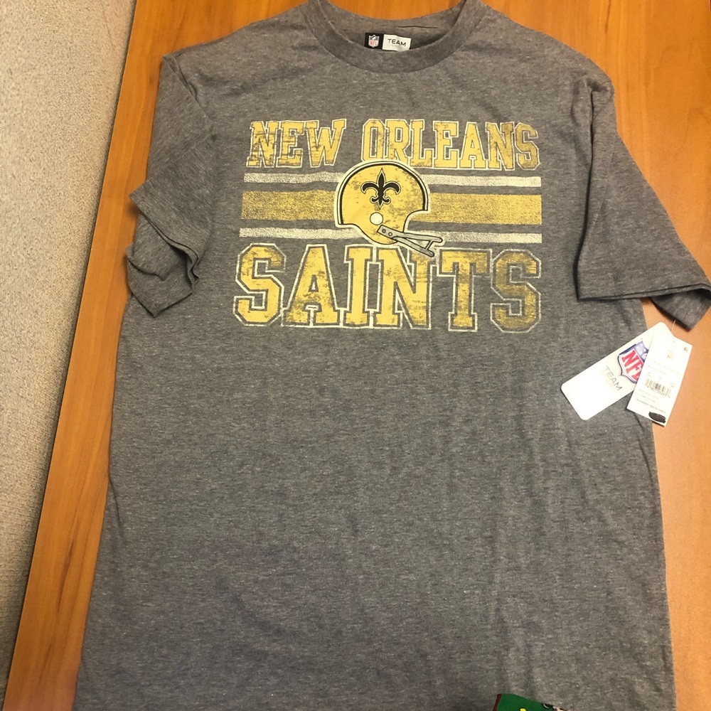 NFL Team Apparel New Orleans Saints T shirt